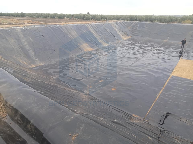 7 Essential Features to Look for Best HDPE Geomembrane Liner
