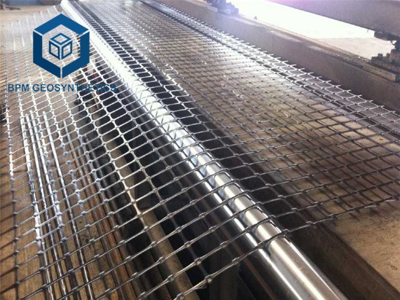 What Are Disadvantagaes Of Geogrid Fabric