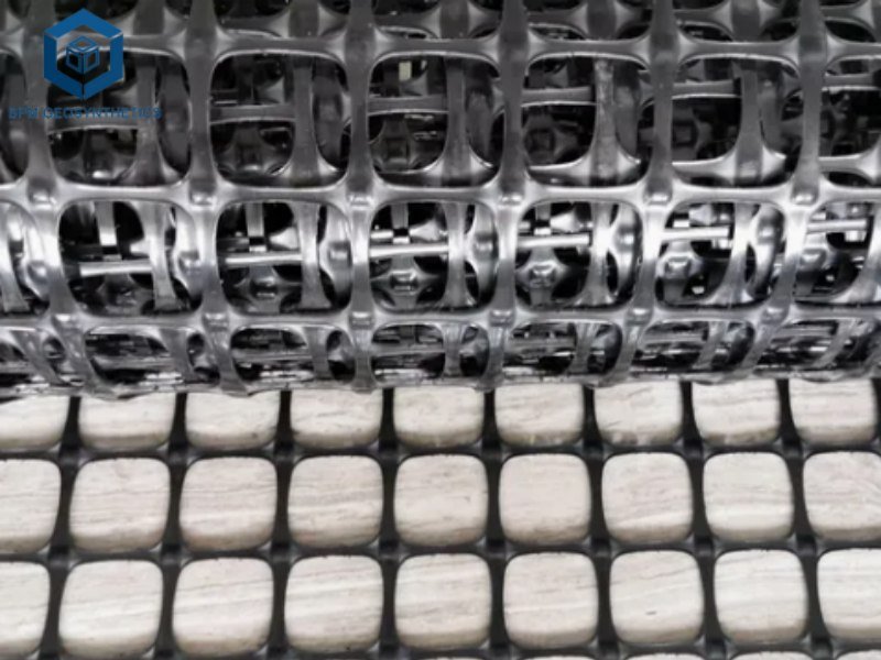 Polyester biaxial geogrid Manufacturers In Peru
