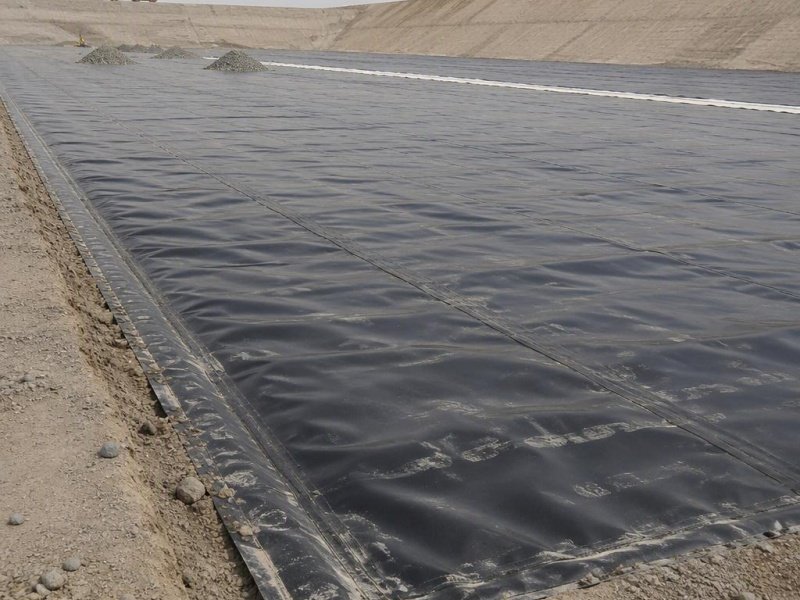 Top 6 Polyethylene Geomembranes Review