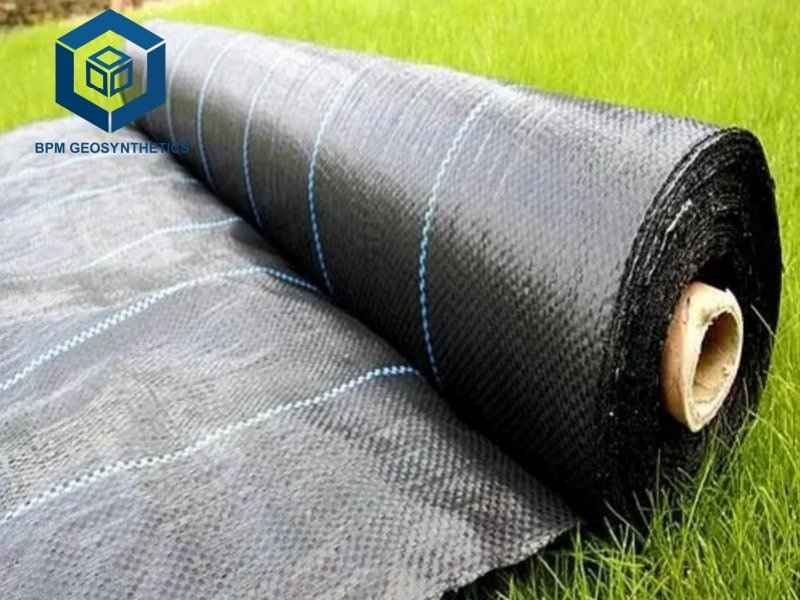 What Is the Difference Between Woven and Non Woven Geotextile